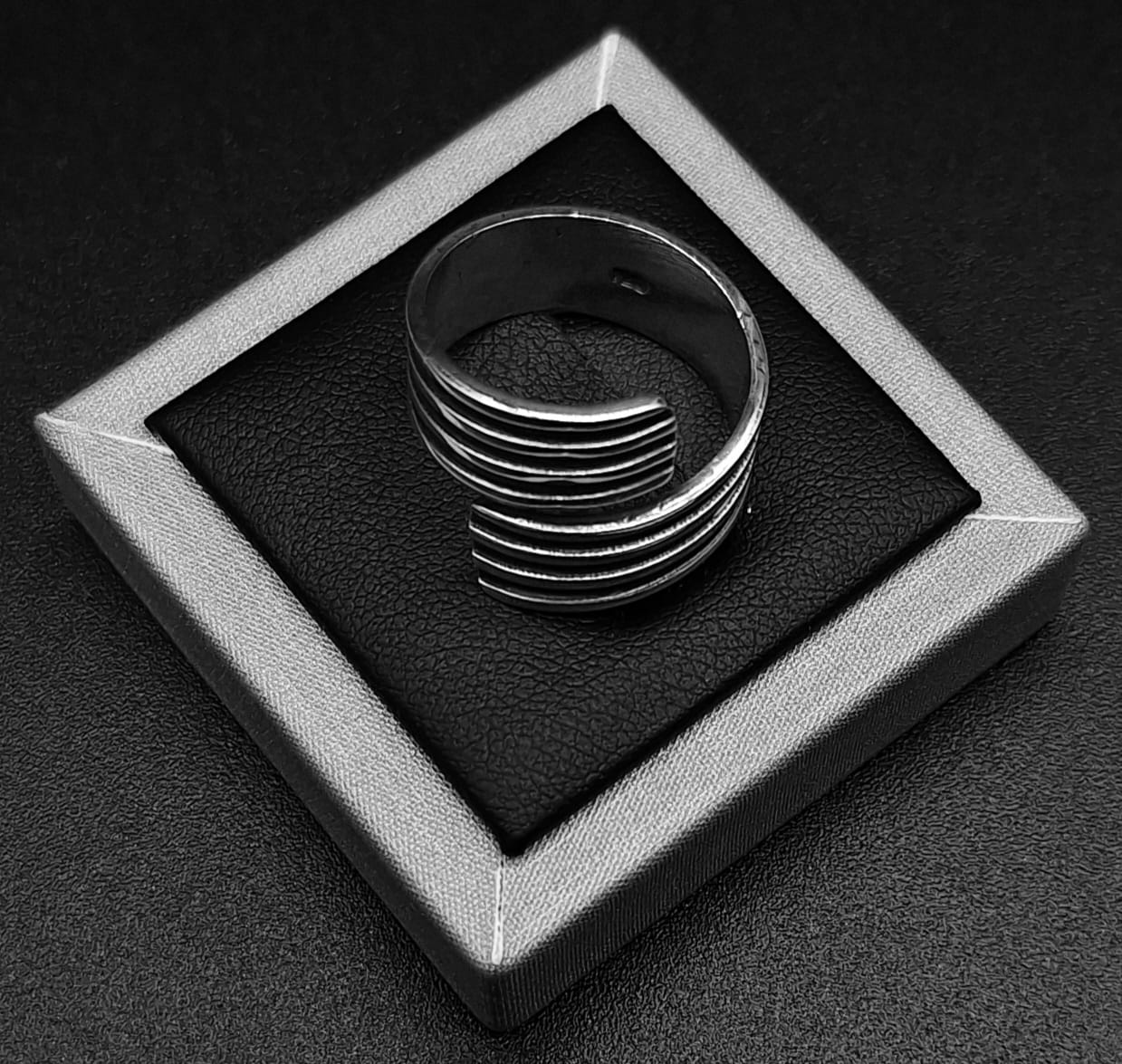 Anillo Plata Ley 925, sello de autenticidad Plata Ley .925