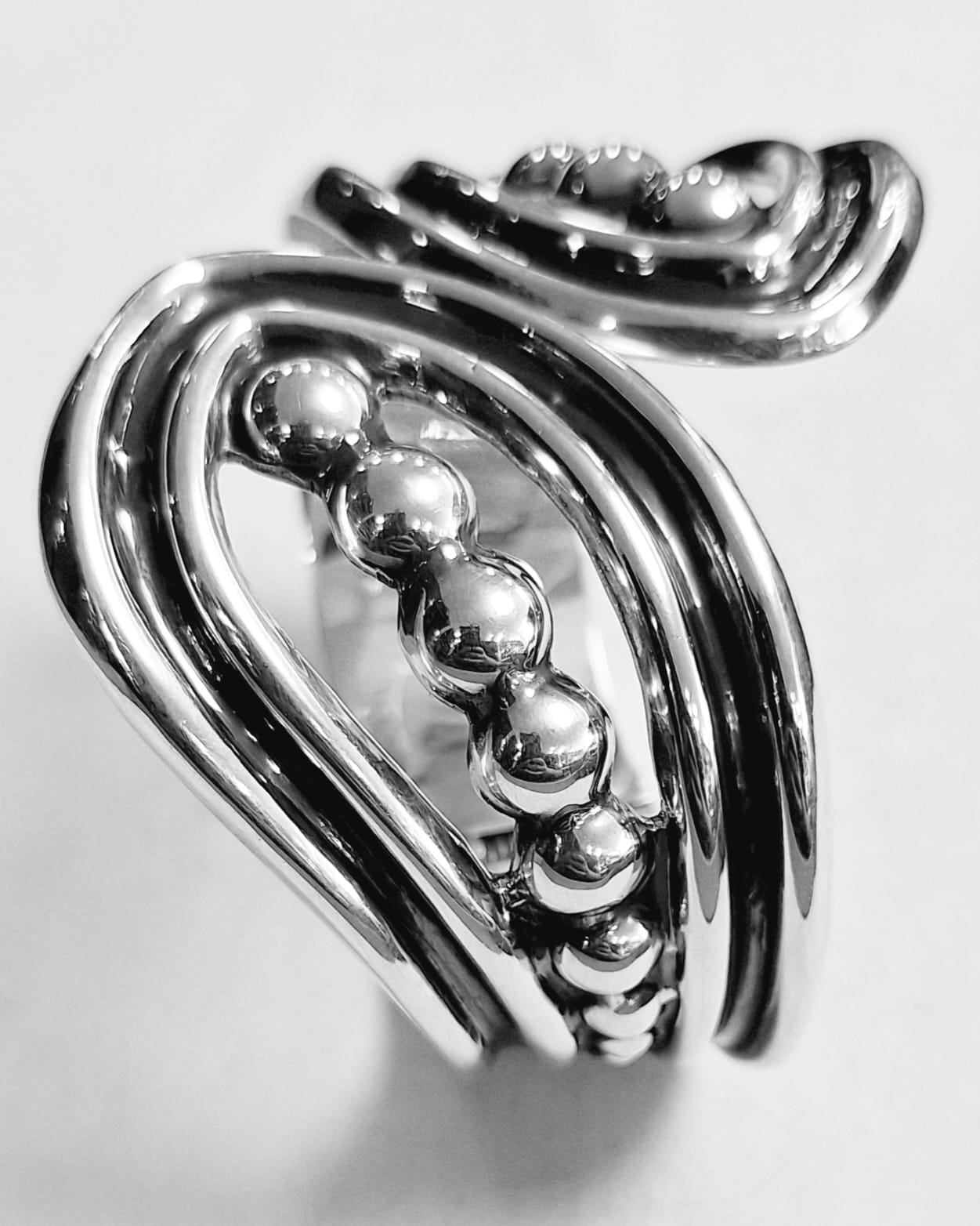 Brazalete en Plata Ley 950, sello de autenticidad Plata Ley .925
