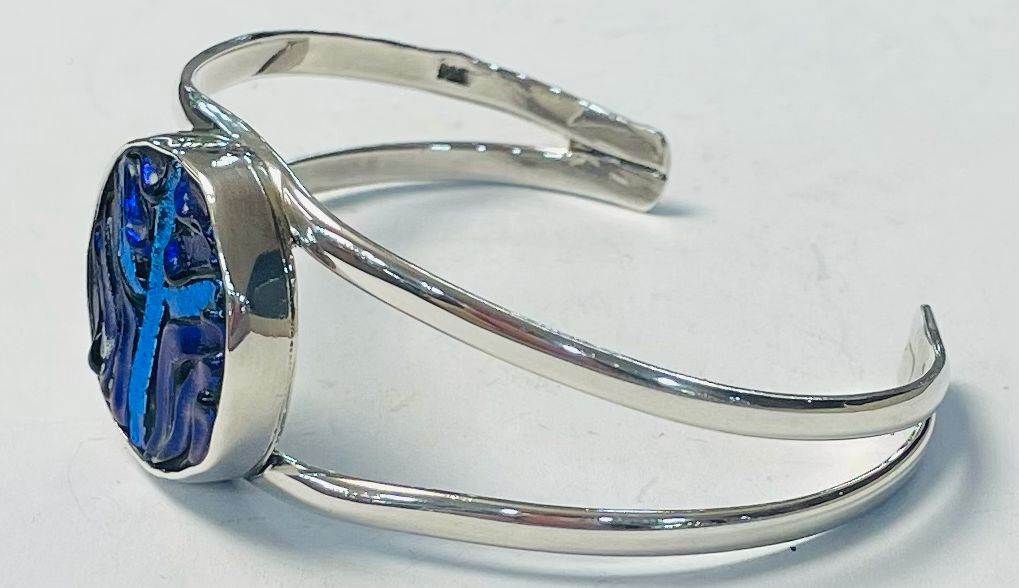 Brazalete con Dicroico en Plata Ley 925, vista frontal