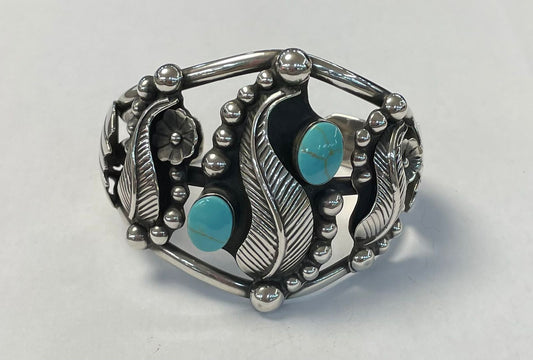 Sello de ley en el interior del brazalete en plata 925 con turquesa