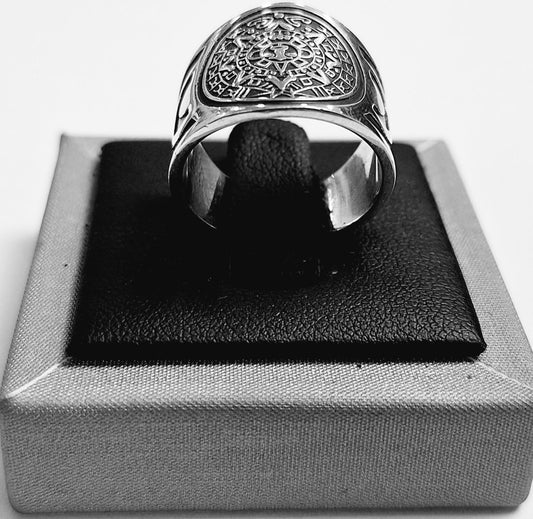 Sello de ley en el interior del anillo calendario azteca en plata ley 925