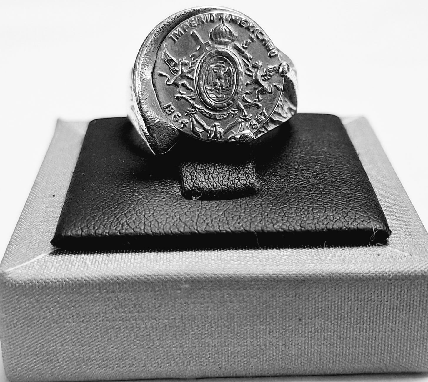 Anillo Moneda Imperio Mexicano, sello de autenticidad Plata Ley .925
