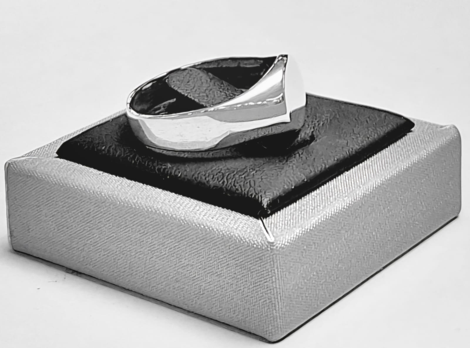 Anillo en Plata Ley 925, vista frontal