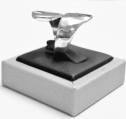 Anillo Martillado en Plata 925, vista frontal