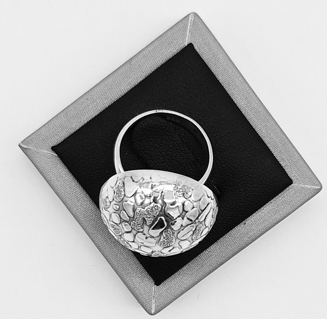 Anillo Diamantada Plata Ley 925, sello de autenticidad Plata Ley .925