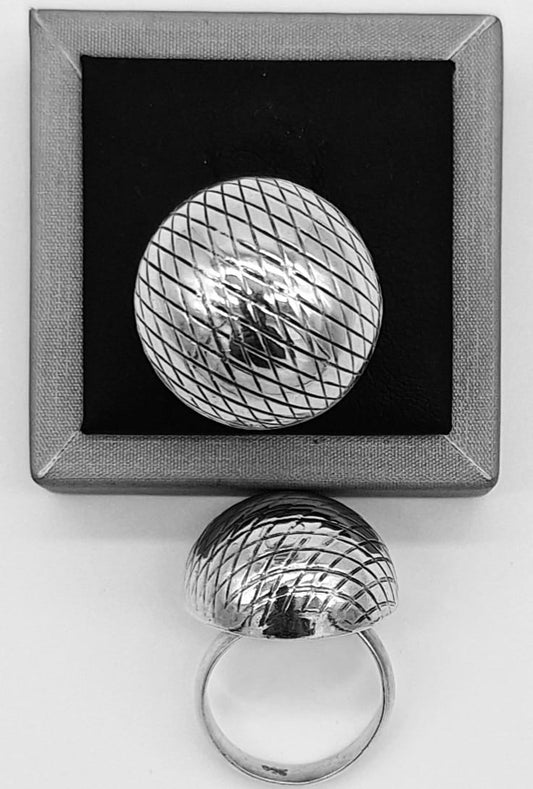 Sello de ley en el interior del anillo plata ley 925