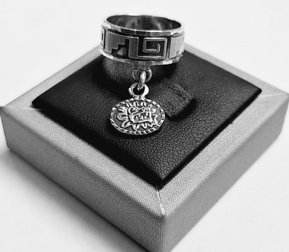 Anillo con Colgante de Cabeza de Kukulkán en Plata Ley 925, vista frontal