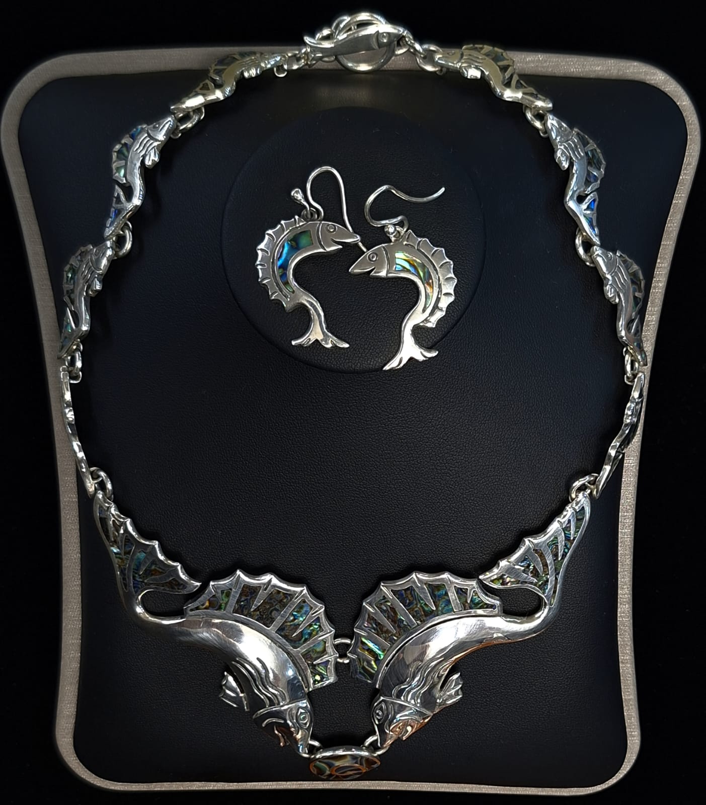 Set de Collar con Incrustaciones de Abulón en Plata Ley 925, vista frontal