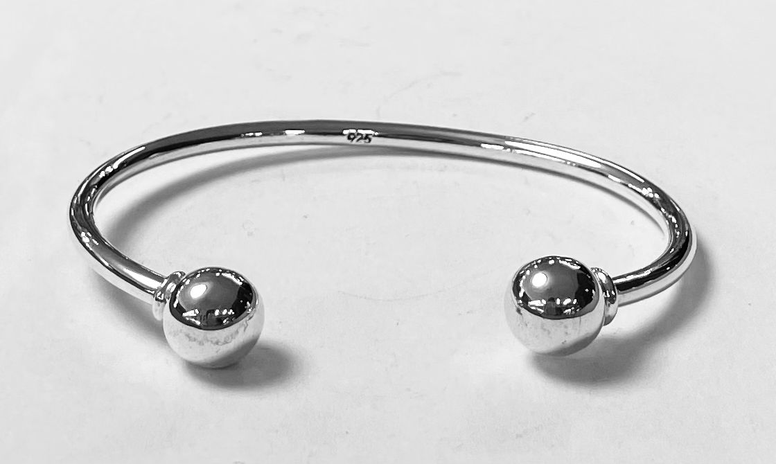 Brazalete Optima en Plata Ley 925, vista frontal